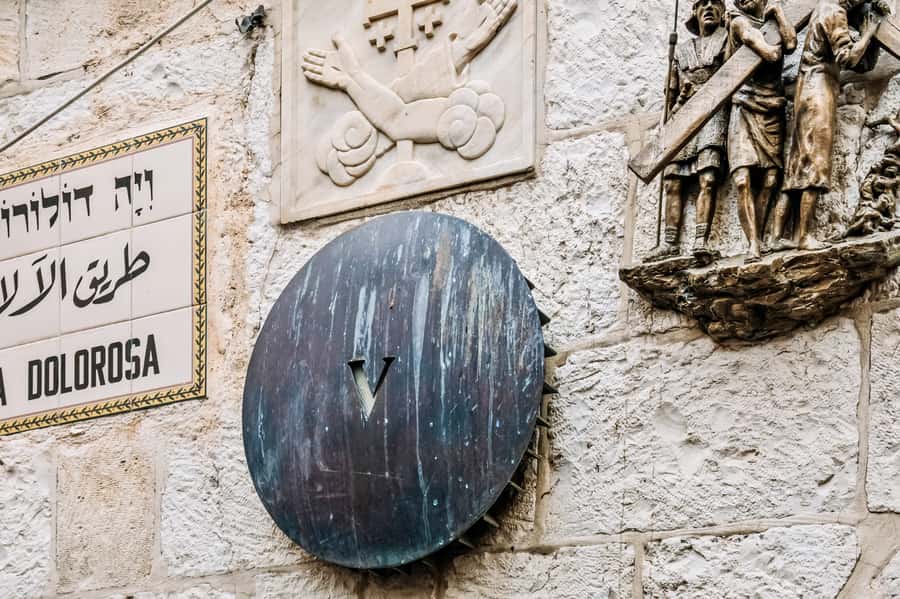 From Tel Aviv: Jerusalem and Bethlehem Guided Day Trip - The Western Wall and Jerusalem’s layered quarters