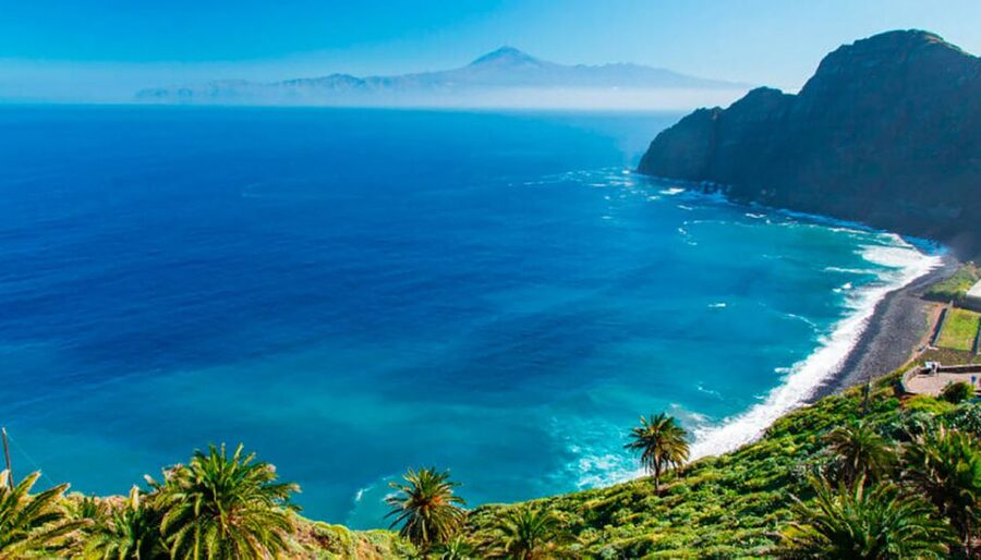 From Tenerife: La Gomera Day Trip with Guide - Scenic viewpoints across volcanic La Gomera