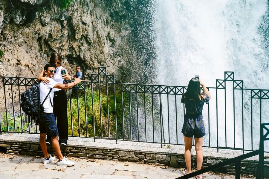 From Thessaloniki: Pozar Thermal Baths and Edessa Day Trip - Lunch and local time in Orma