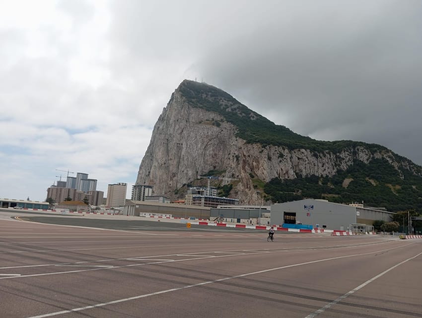 From Torremolinos: Day Trip to Gibraltar - Visiting the Rock by tourist taxi