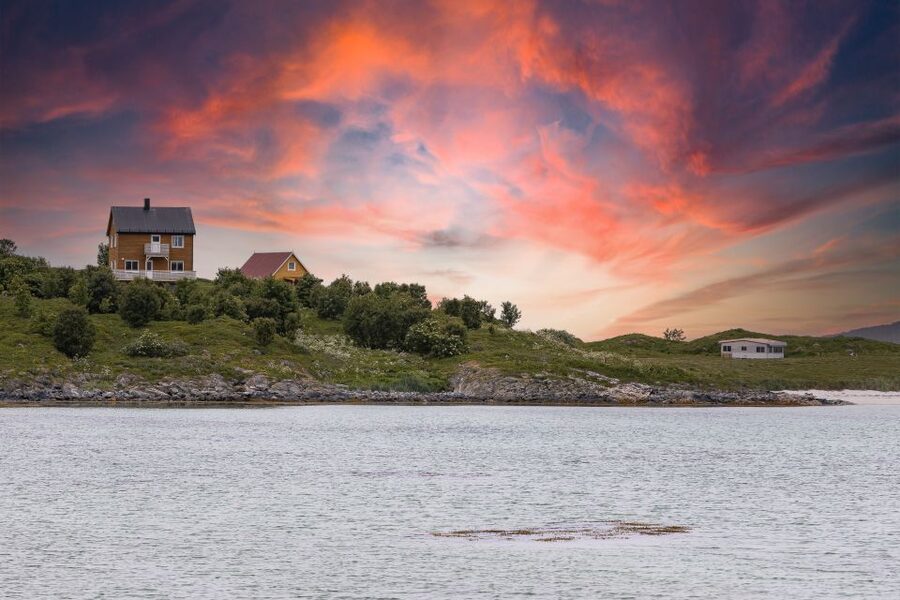 From Tromsø: Senja Discovery Arctic Day Trip with Lunch - Why Senja makes this an excellent Tromsø day trip