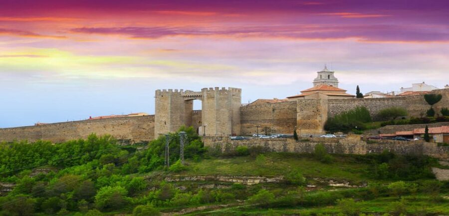 From Valencia: Morella & Peñíscola Day Trip Transfer + Lunch - Is $153 a fair price?