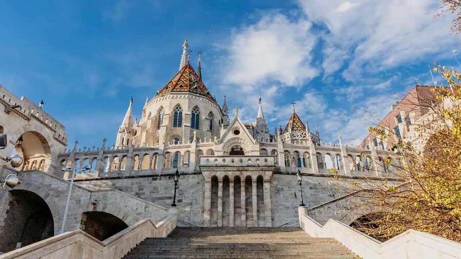 From Vienna: Bratislava and Budapest Guided Day Trip - Bratislava: compact sights with a relaxed start