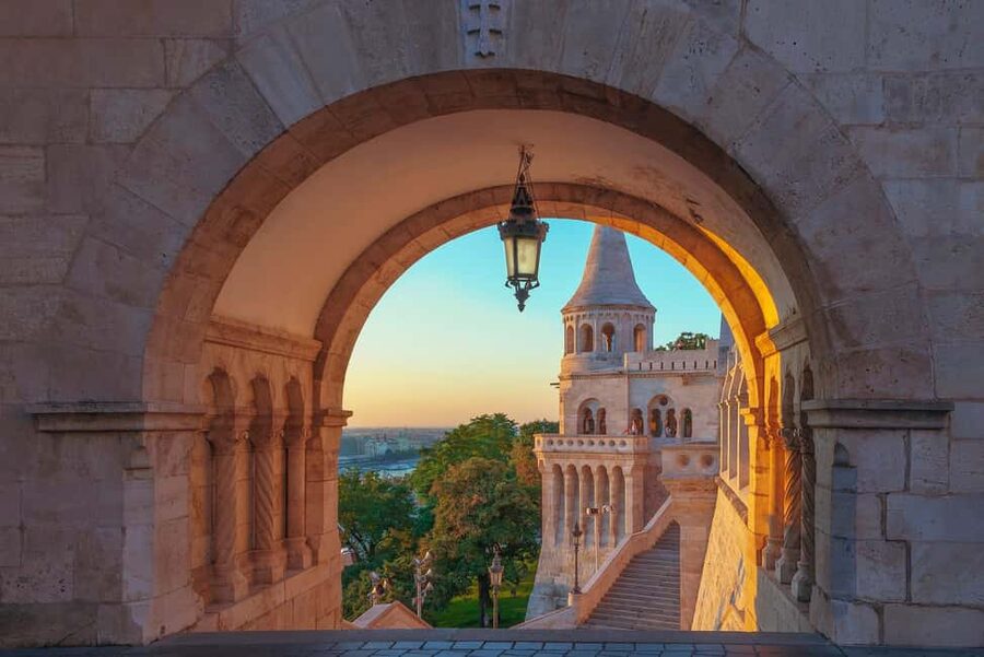 From Vienna: Bratislava and Budapest Guided Day Trip - Budapest: major sights, then room to choose