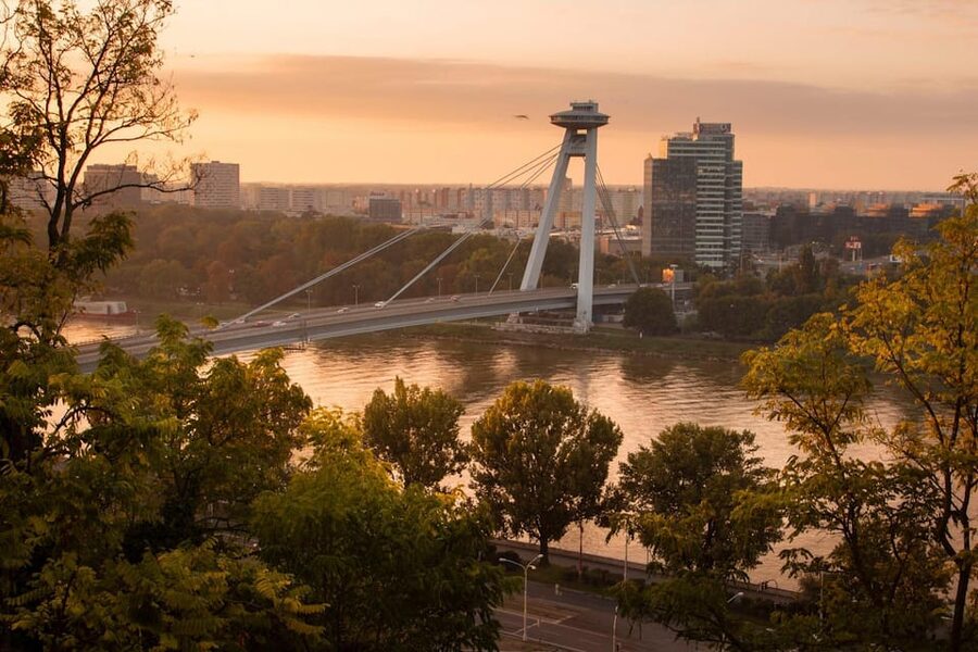 From Vienna: Bratislava with Local Guide, Castle & UFO Views - Finishing high above the Danube at the UFO Deck