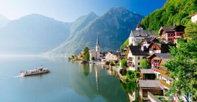 From Vienna: Full Day Trip to Hallstatt and Salzkammergut