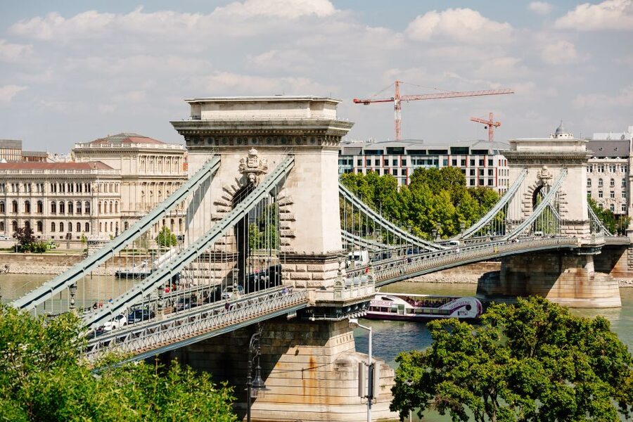 From Vienna: Guided Day Trip to Budapest - Heroes’ Square gives you a fast introduction