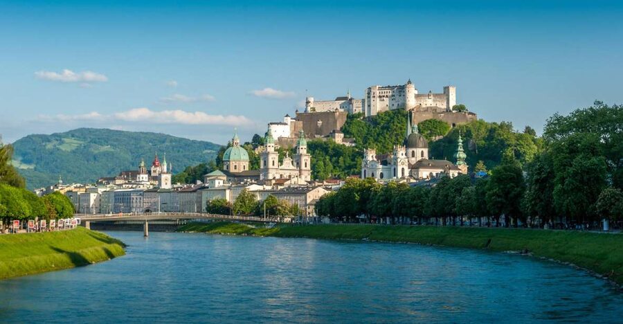 From Vienna: Guided Day Trip to Salzburg - Salzburg in one demanding but rewarding day