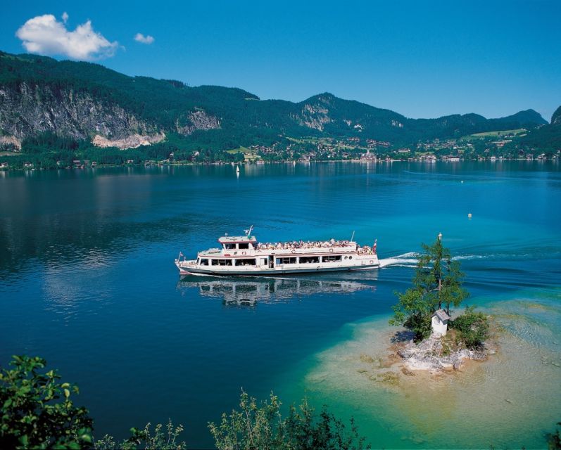 From Vienna: Salzburg and Alpine Lakes Full-Day Trip - Leaving Vienna from Albertinaplatz