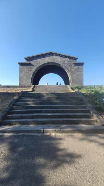 From Yerevan: 6 Most Instagramable Armenian Sights Day Trip - Khor Virap and the first view of Mount Ararat