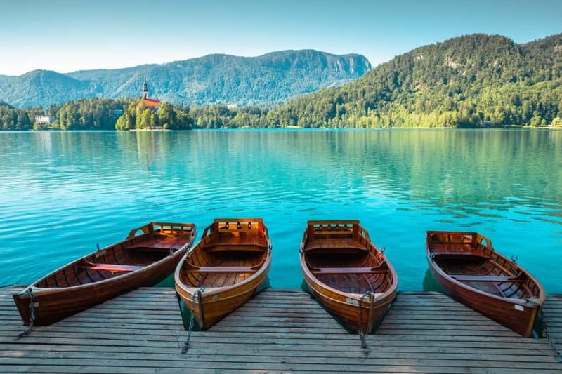 From Zagreb: Ljubljana and Lake Bled Day Trip - The traditional pletna boat to Bled Island