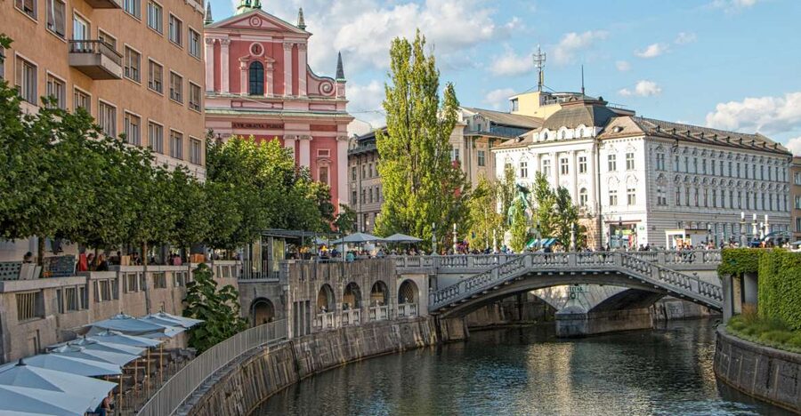 From Zagreb: Ljubljana and Lake Bled Guided Day Trip - Key points to know before booking