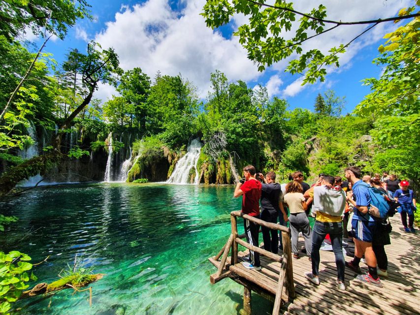 From Zagreb: Plitvice & Rastoke Guided Day Trip with Ticket - What the ten-hour schedule feels like
