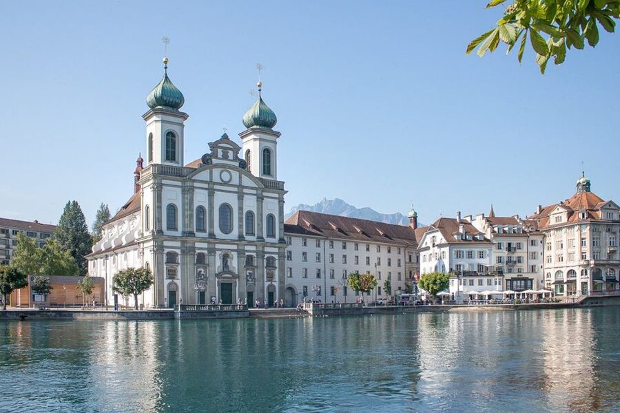 From Zurich: Day Trip to Lucerne with Optional Yacht Cruise - What the $80 price really buys you