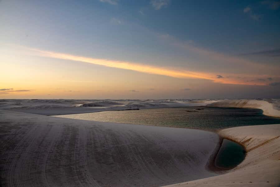 Full-day excursion Lencois Marnahenses, Lagoa Azul & Lagoa Bonita combined - The 4x4 ride into the sandy interior