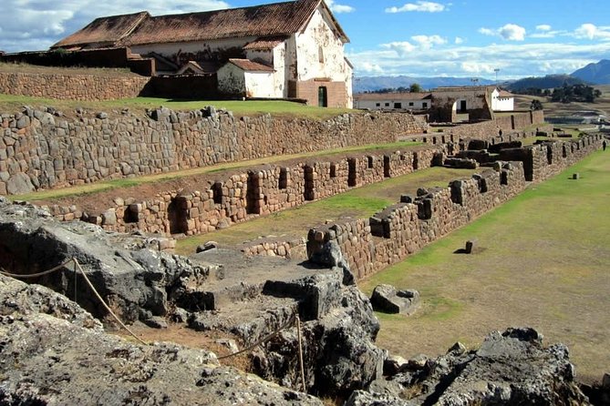 Full-Day Excursion to Sacred Valley, Pisac and Ollantaytambo from Cusco - Urubamba and the large Peruvian buffet