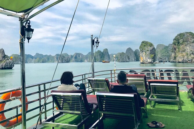 Full day trip to Lan Ha-Ha Long Bay from Cat Ba, avoid the crowds - Why this Cat Ba boat trip is different