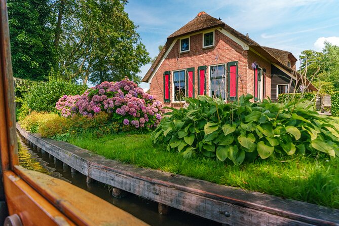 Giethoorn Day Trip from Amsterdam with Boat Trip - The boat scheduling issue to watch closely