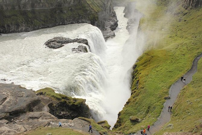Golden Circle Day Trip with Fridheimar Greenhouse visit from Reykjavik - Key Points to Know Before You Book