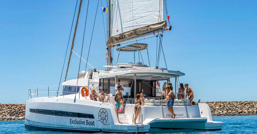 Gran Canaria: Catamaran Day Trip with Food and Drinks - Sailing from Puerto Rico along Gran Canaria’s southwest coast