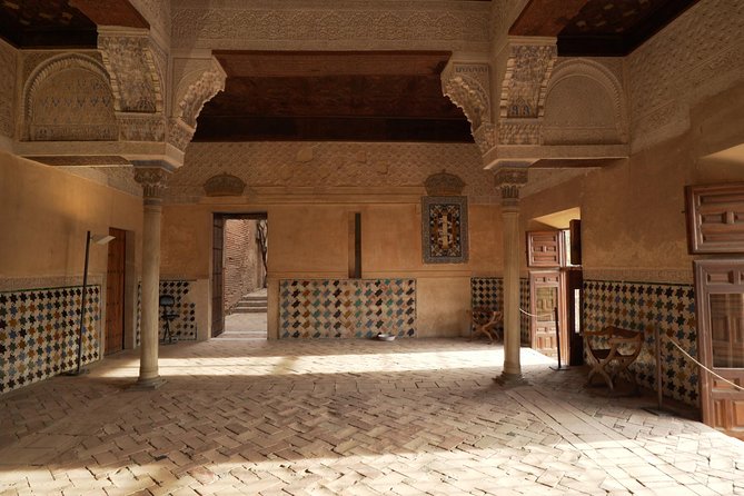 Granada Day Trip with Alhambra and Albaicin Tour from Seville - The Nasrid Palace ticket issue