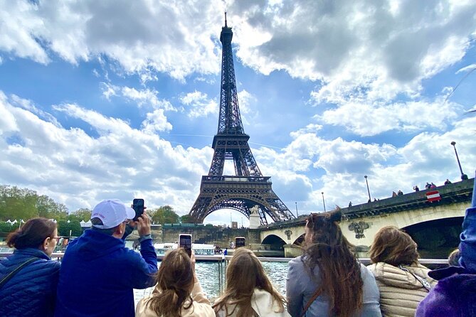 Guided Luxury Paris Day Trip with Optional Lunch at the Eiffel Tower - Cruising past Notre Dame on the Seine