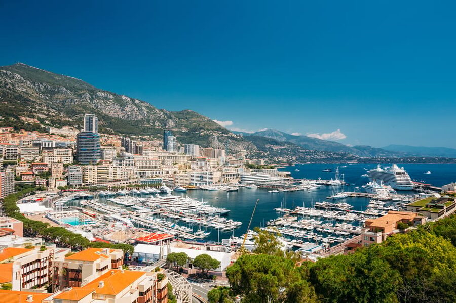 Half Day Trip from Nice to Monaco MC with Guided Walk - What the guide adds