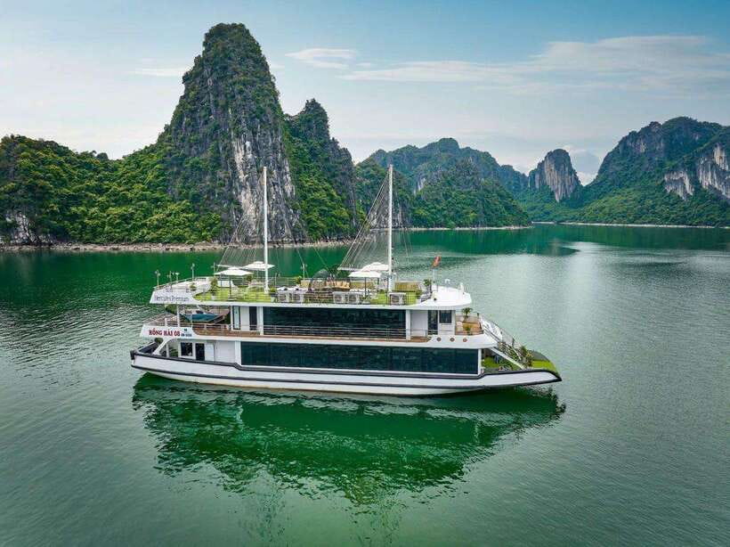 Hanoi: Ha Long Bay Day Trip - Luxury Cruise & Buffet Lunch - The long but worthwhile run from Hanoi