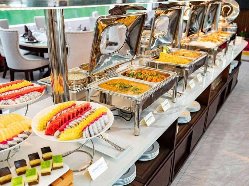 Hanoi: Ha Long Bay Day Trip - Luxury Cruise & Buffet Lunch - What the $62 price really buys