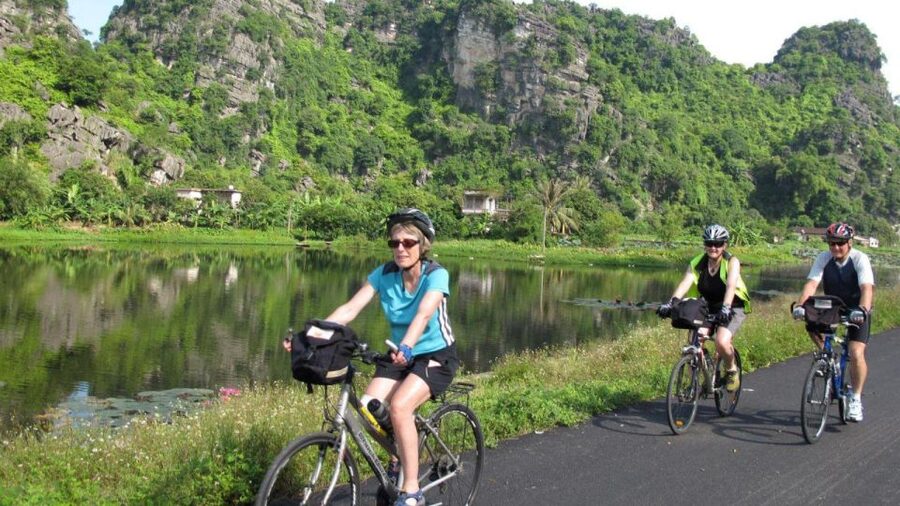Hanoi: Hoa Lu, Trang An, and Mua Cave Full-Day Trip - Is $48 a fair price?