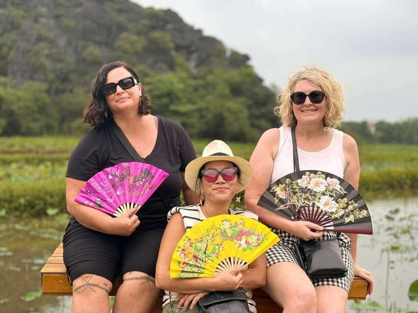 Hanoi: Ninh Binh, Hoa Lu, Trang An & Mua Cave Day Trip - Trang An by wooden boat