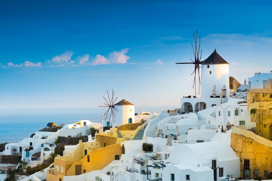 Heraklion: Santorini Day Trip with Boat Transfer & Oia Visit - Should you book it?
