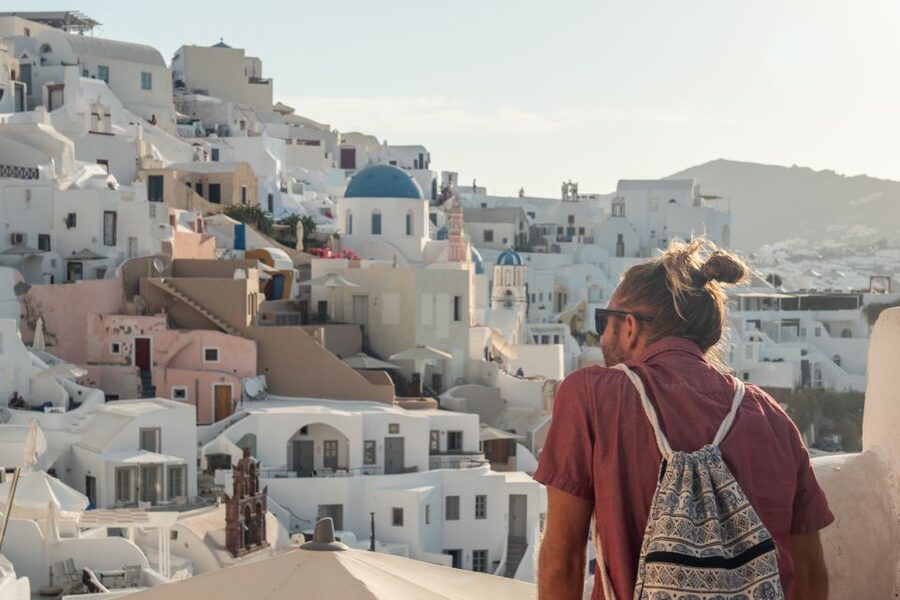 Heraklion: Santorini Day Trip with Boat Transfer & Oia Visit - Who should book this Santorini day trip?