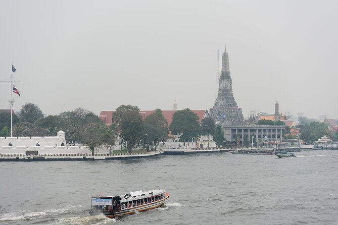 Highlights of Bangkok (Private Day Trip) - What the $133.65 price includes