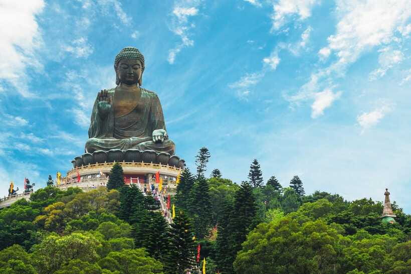 Hong Kong: Big Buddha & Lantau Island Day Trip w/Cable Car - Tai O fishing village and its floating market