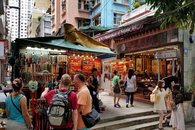 Hong Kong Day Tour: City Landmarks & Highlights - Man Mo Temple and the markets of Sheung Wan