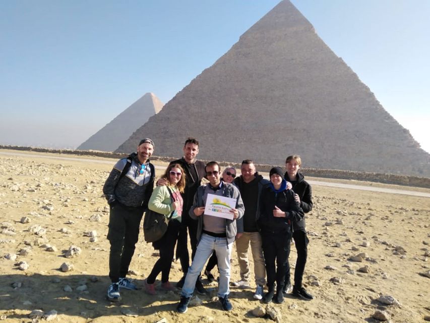 Hurghada: Cairo Pyramids, Sphinx & Egyptian Museum Day Trip - Lunch in Cairo: a useful break, not a side note