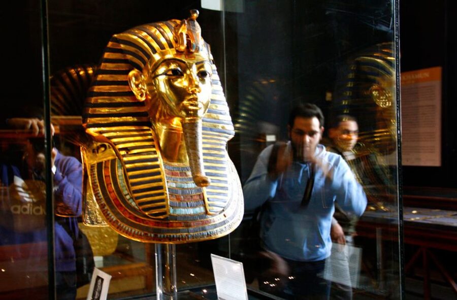 Hurghada: Full-Day Trip to Cairo by Plane - Optional Nile cruise and add-ons