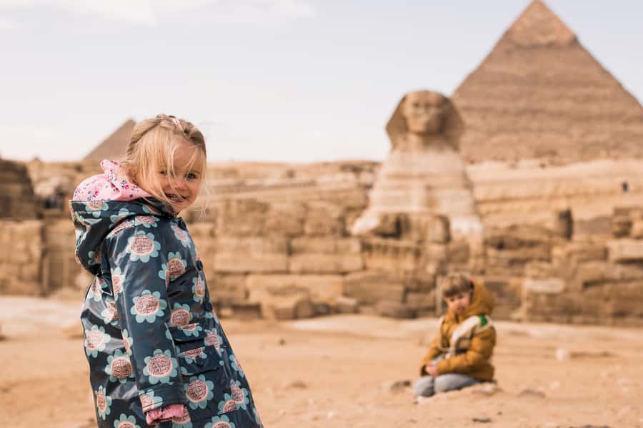 Hurghada: Giza Pyramids, Sphinx, Museum & Old Souq Day Trip - Egyptian Museum: a concentrated look at ancient Egypt