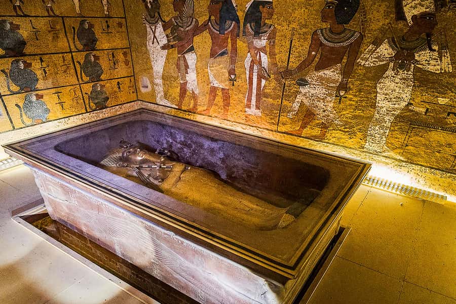 Hurghada: Valley of Kings Hatshepsut & Karnak Luxor Day Trip - Guides, vehicles, and the feel of the day