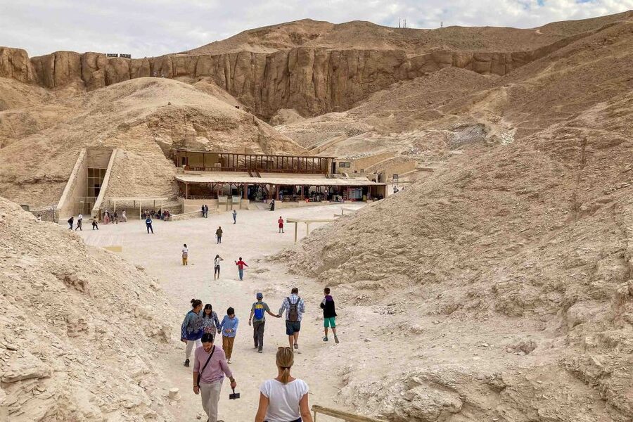 Hurghada: Valley of Kings Hatshepsut & Karnak Luxor Day Trip - Hatshepsut Temple and the West Bank