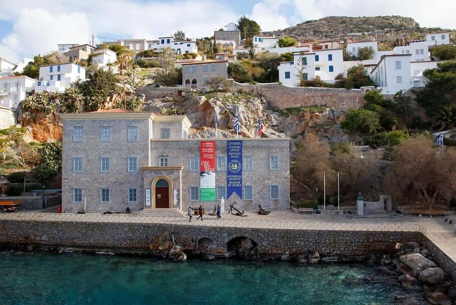 Hydra Island: Full Day Trip from Athens with Swimming - Spilia gives you a swim close to town