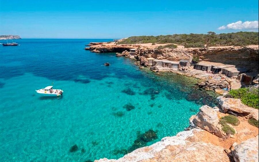 Ibiza: Sailing Day Trip, only up to 7 guests - The 75-minute sail from San Antonio Bay
