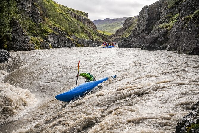 Iceland’s Top Grade 4 Rafting – Drysuit, Canyon & Adrenaline - Who should book this adventure?
