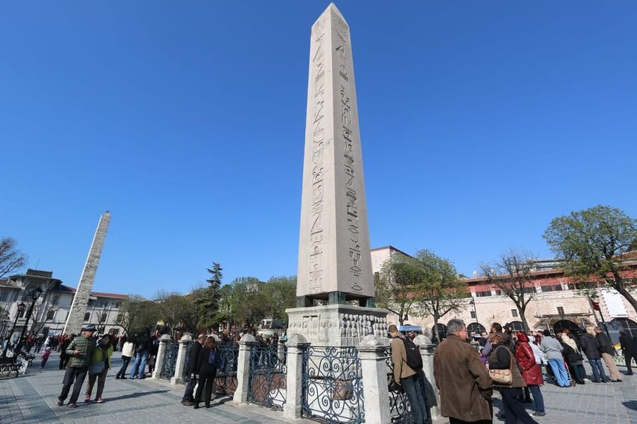 Istanbul: Guided City Highlights Day Trip - Blue Mosque, with an important Friday limitation