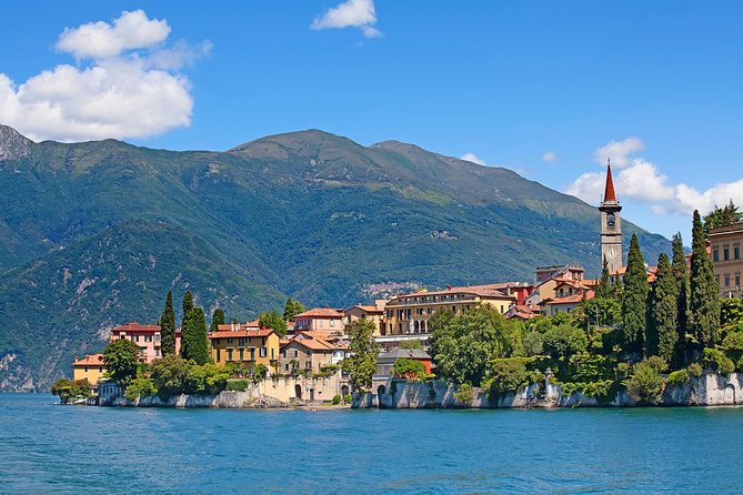 Italy and Switzerland Day Trip: Lake Como, Bellagio & Lugano from Milan - Lake Como by boat