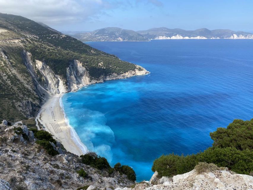 Kefalonia: Melissani Lake, Drogarati Cave, & Myrtos Day Trip - Drogarati Cave and its ancient stone formations