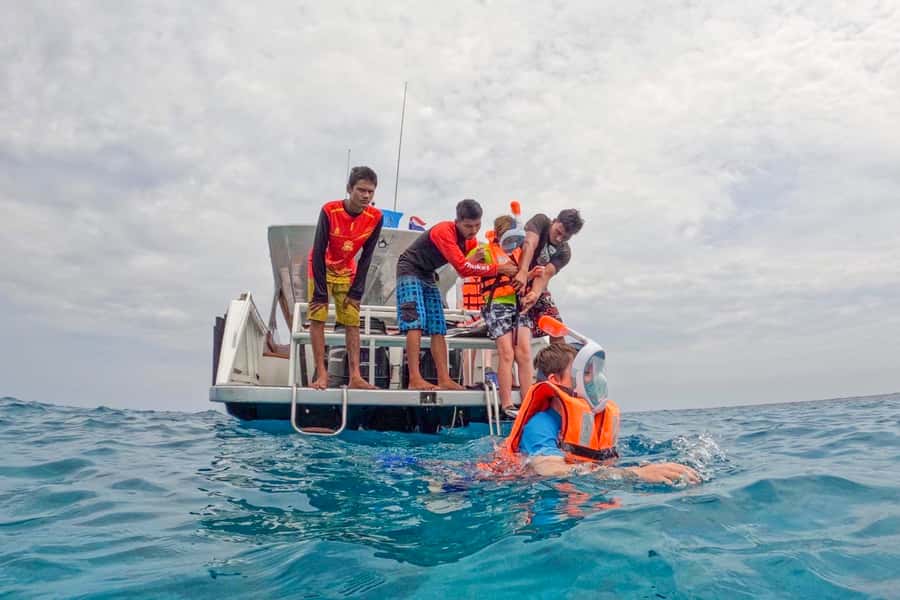Khao Lak: Similan Islands Snorkeling Day Trip w/Meals - The speedboat ride to Sailboat Rock and Donald Duck Bay