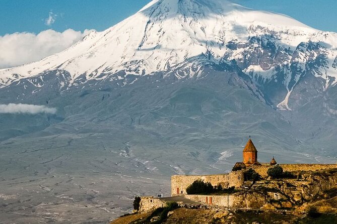 Khor Virap, Noravank & Birds' Cave Day Trip with Wine Tasting - Khor Virap and the best chance to see Mount Ararat
