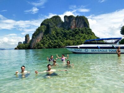 Krabi: Hong Islands Day Trip by Speedboat with Lunch